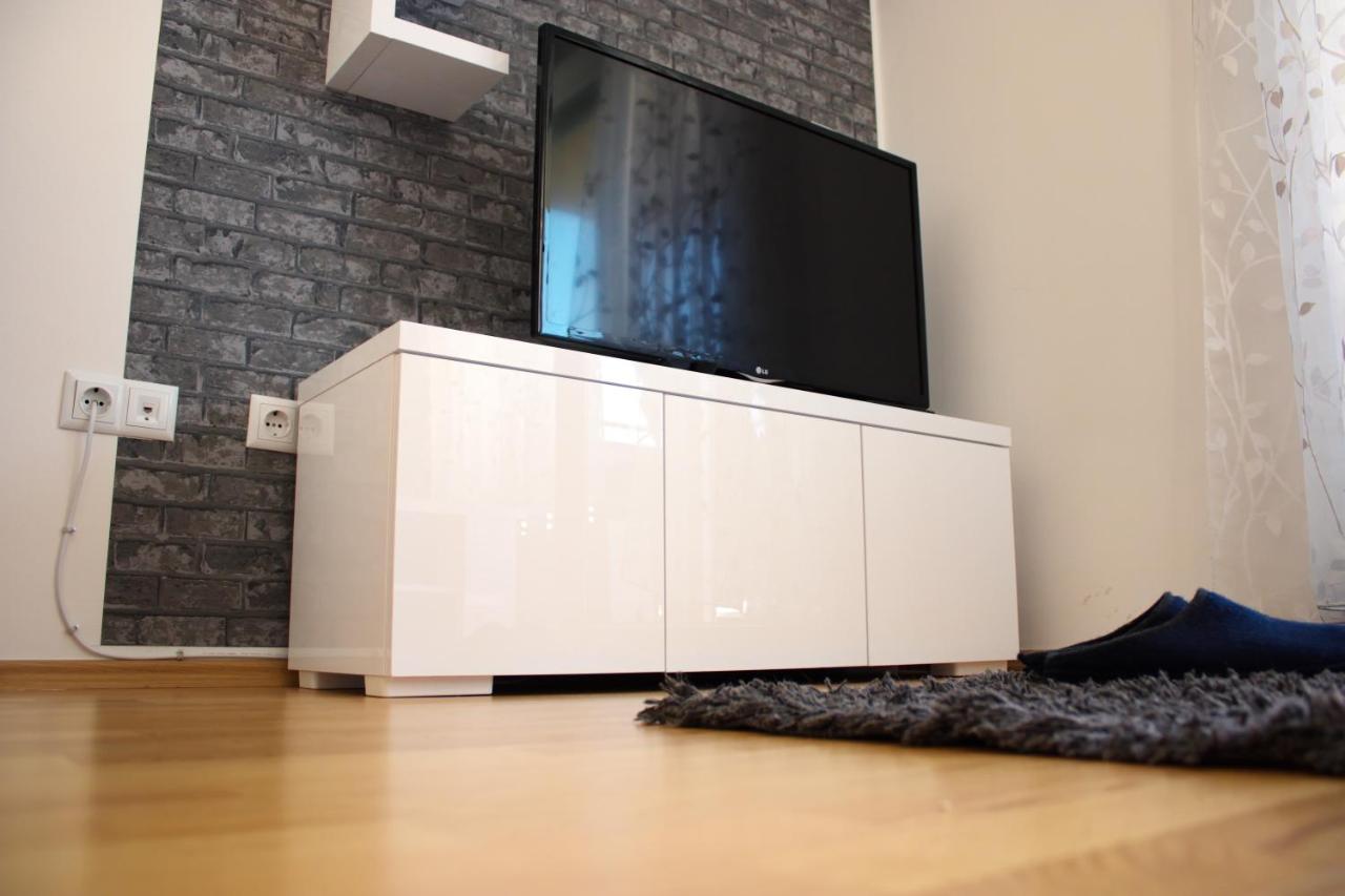 Studio Apartman Miljacka 13 SJJ Exterior foto
